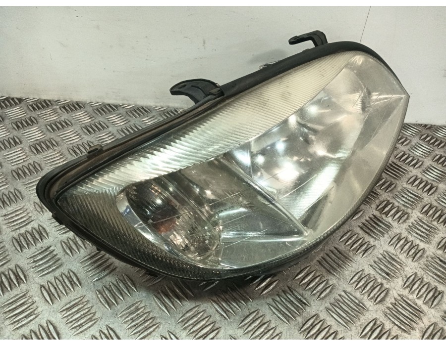 Recambio de faro derecho para opel zafira a monospace (t98) 2.0 dti 16v (f75) referencia OEM IAM 89100055  