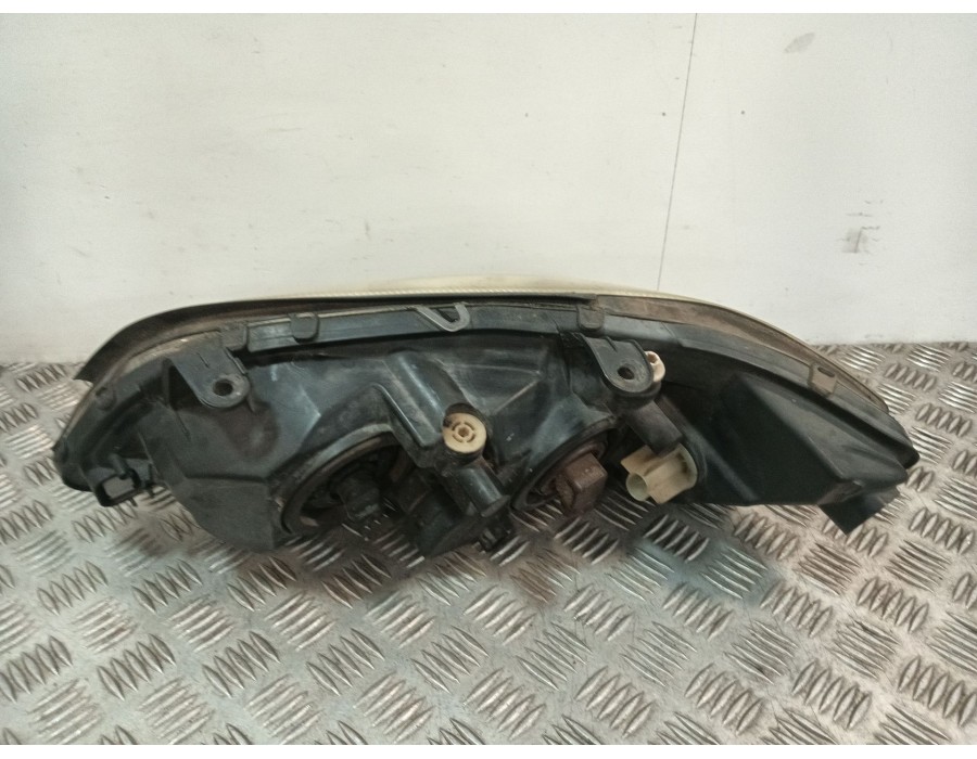 Recambio de faro derecho para opel zafira a monospace (t98) 2.0 dti 16v (f75) referencia OEM IAM 89100055  
