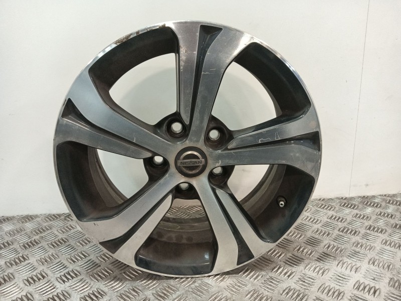 Recambio de llanta para nissan pulsar hatchback (c13) 1.2 dig-t referencia OEM IAM 3ZL3A  