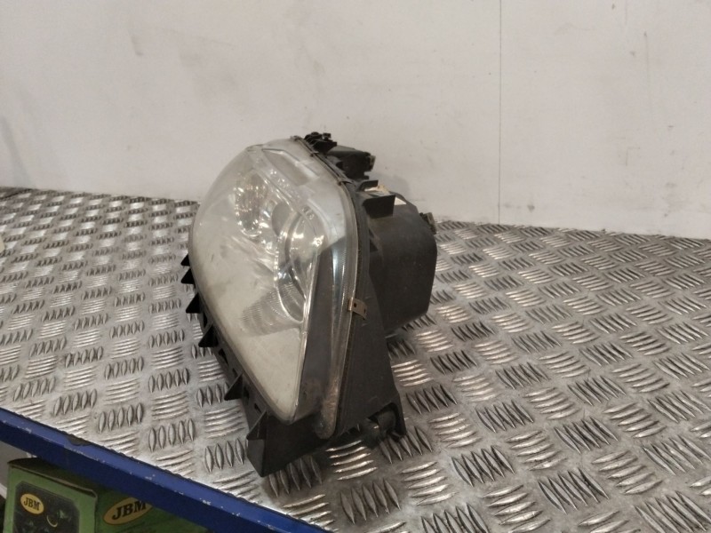 Recambio de faro derecho para mazda 6 hatchback (gg) 2.0 di (gg14) referencia OEM IAM   