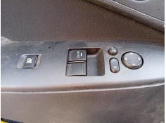Recambio de mando elevalunas delantero izquierdo para mazda 3 sedán (bl) 1.6 mzr (bl12) referencia OEM IAM BBR366350B  