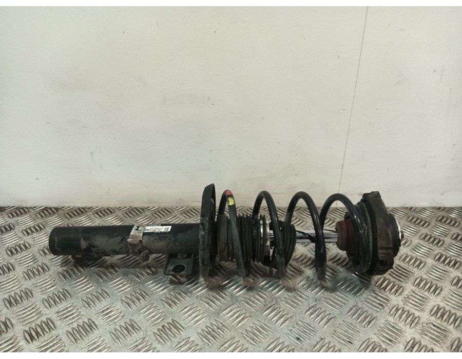 Recambio de amortiguador delantero para volkswagen polo iv (9n_, 9a_) 1.9 tdi referencia OEM IAM 6Q0413Q31BR  