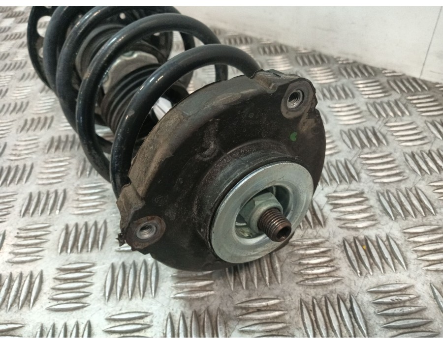 Recambio de amortiguador delantero para volkswagen polo iv (9n_, 9a_) 1.9 tdi referencia OEM IAM 6Q0413Q31BR  