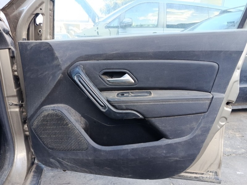 Recambio de elevalunas delantero derecho para dacia duster ii referencia OEM IAM 827208597R  