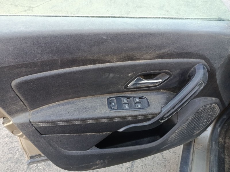 Recambio de elevalunas delantero izquierdo para dacia duster ii referencia OEM IAM 807210272R  