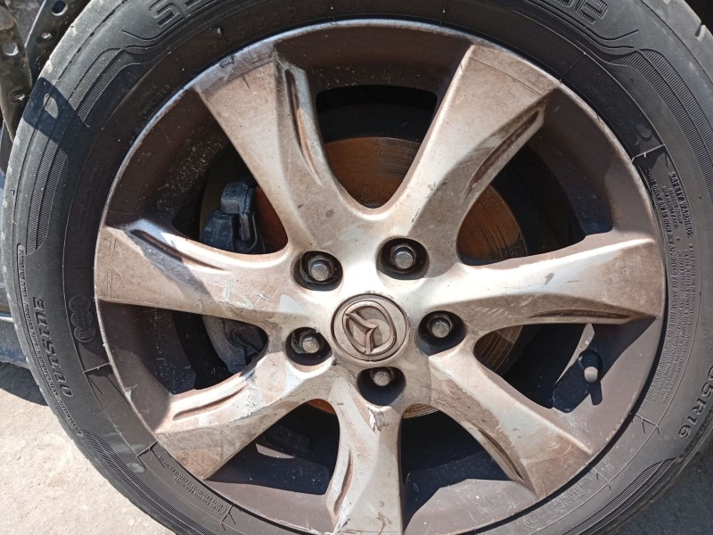 Recambio de mangueta delantera izquierda para mazda 3 sedán (bl) 1.6 mzr (bl12) referencia OEM IAM BBM233031C  