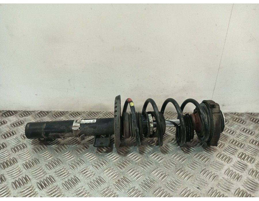 Recambio de amortiguador trasero para volkswagen polo iv (9n_, 9a_) 1.9 tdi referencia OEM IAM 6Q0413031BR  