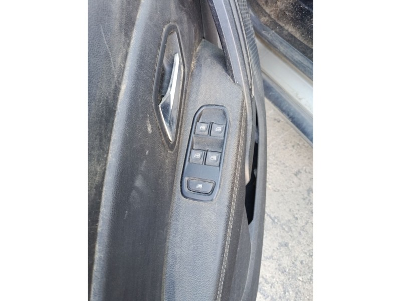 Recambio de mando elevalunas delantero izquierdo para dacia duster ii referencia OEM IAM 254113300R  