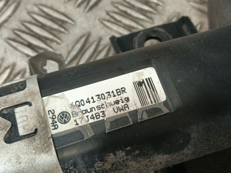 Recambio de amortiguador trasero para volkswagen polo iv (9n_, 9a_) 1.9 tdi referencia OEM IAM 6Q0413031BR  