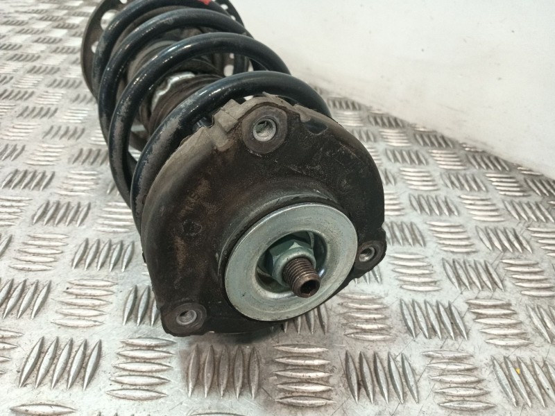 Recambio de amortiguador trasero para volkswagen polo iv (9n_, 9a_) 1.9 tdi referencia OEM IAM 6Q0413031BR  