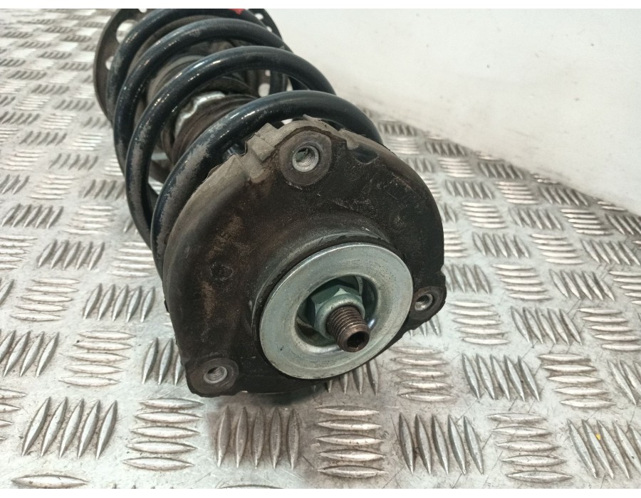 Recambio de amortiguador trasero para volkswagen polo iv (9n_, 9a_) 1.9 tdi referencia OEM IAM 6Q0413031BR  