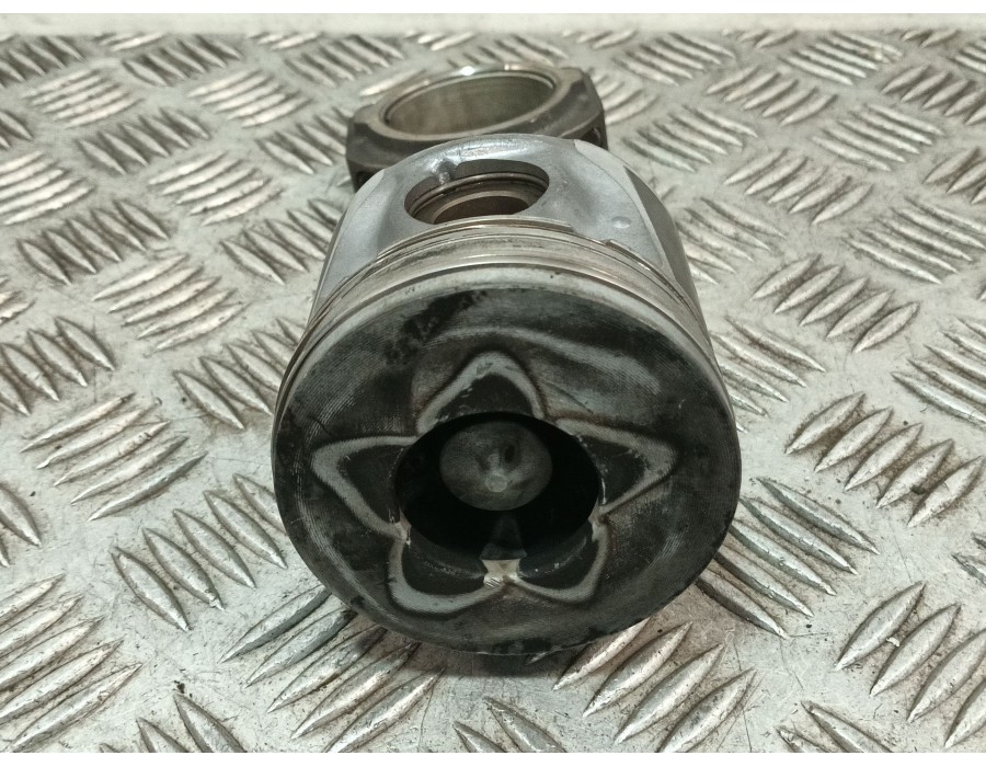 Recambio de piston para ford transit connect (p65_, p70_, p80_) 1.8 tdci referencia OEM IAM 1205019 1205020 