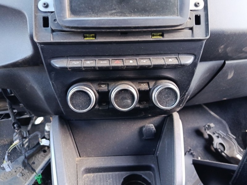 Recambio de mando climatizador para dacia duster ii referencia OEM IAM 275107624R  