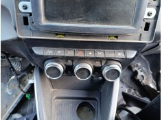 Recambio de mando climatizador para dacia duster ii referencia OEM IAM 275107624R   2