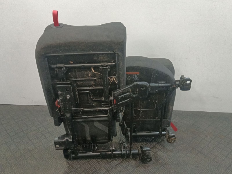 Recambio de asientos traseros para ford transit connect v408 furgoneta/monovolumen 1.5 tdci referencia OEM IAM   