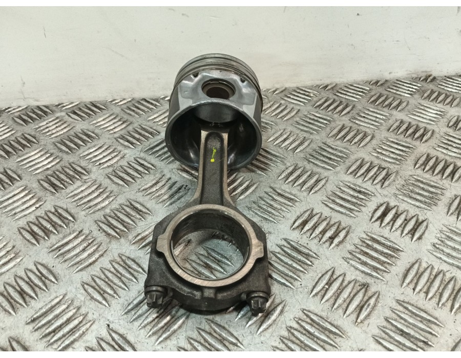 Recambio de piston para ford transit connect (p65_, p70_, p80_) 1.8 tdci referencia OEM IAM 1205019 1205020 