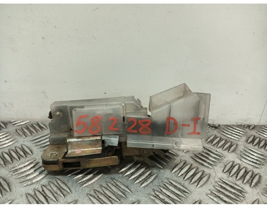 Recambio de cerradura puerta delantera izquierda para volkswagen t4 transporter/furgoneta syncro (mod. 1991) referencia OEM IAM 