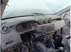 Recambio de salpicadero para dacia duster ii referencia OEM IAM 681000133R  