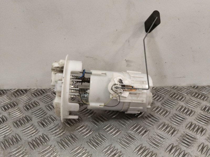 Recambio de aforador para citroën c4 cactus 1.2 vti 82 referencia OEM IAM 9674466680  