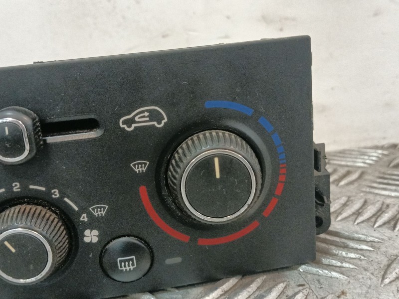 Recambio de mando climatizador para peugeot 207/207+ (wa_, wc_) 1.4 referencia OEM IAM 69917001  