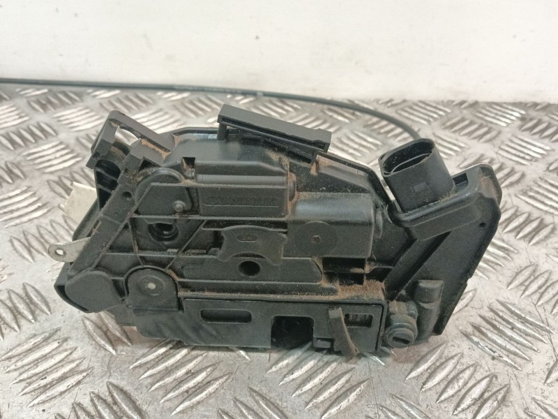 Recambio de cerradura puerta trasera izquierda para seat ibiza iv (6j5, 6p1) 1.4 referencia OEM IAM 6J0839016E  