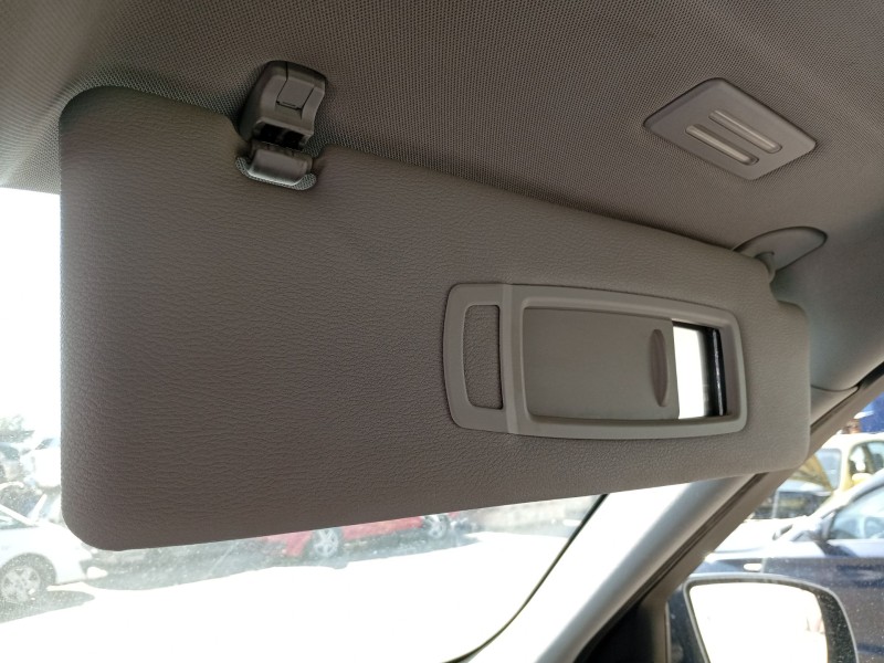 Recambio de parasol derecho para bmw x5 (e70) xdrive 30 d referencia OEM IAM 51166966142  