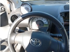 Recambio de mando multifuncion para toyota aygo (_b1_) 1.0 (kgb10_) referencia OEM IAM 17F001  
