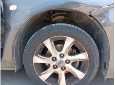 Recambio de paso de rueda delantero derecho para mazda 3 sedán (bl) 1.6 mzr (bl12) referencia OEM IAM BFD156130  