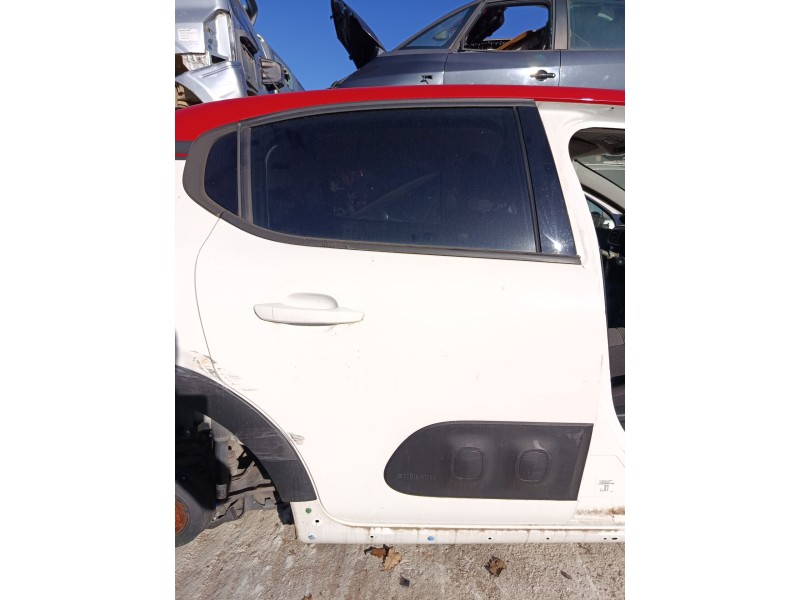 Recambio de puerta trasera derecha para citroën c3 referencia OEM IAM 9812716680  