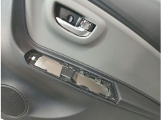 Recambio de guarnecido puerta trasera derecha para toyota yaris (_p13_) 1.5 (nsp131_) referencia OEM IAM 676140D560 676300DE00  2