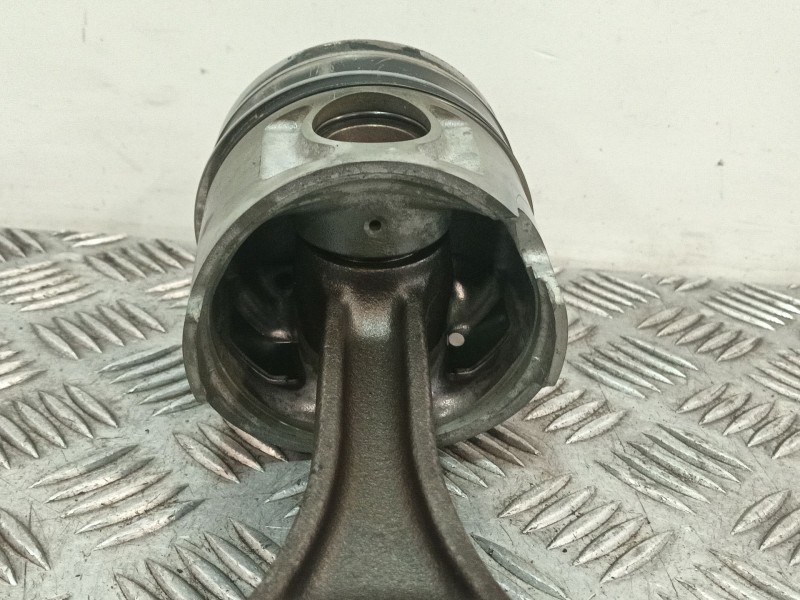 Recambio de biela para nissan trade 100 referencia OEM IAM   