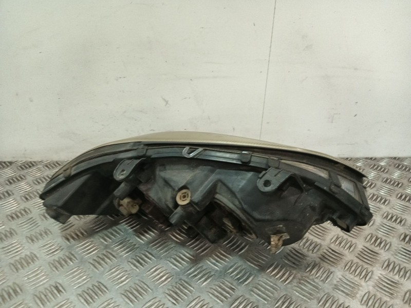 Recambio de faro izquierdo para opel zafira a monospace (t98) 2.0 dti 16v (f75) referencia OEM IAM 90582021  