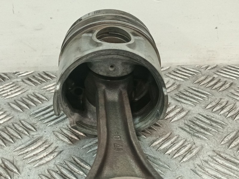 Recambio de biela para nissan trade 100 referencia OEM IAM   
