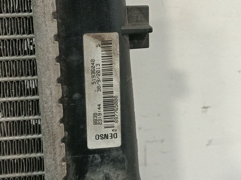 Recambio de radiador agua para fiat punto (199) referencia OEM IAM 897765000 51936040 