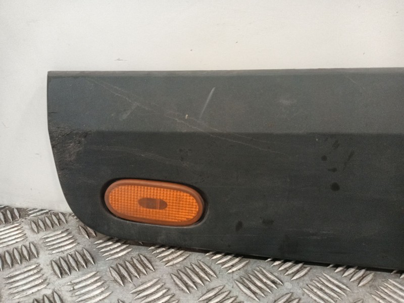 Recambio de moldura para volkswagen crafter 30-50 furgoneta (2e_) 2.0 tdi referencia OEM IAM A9066902882  