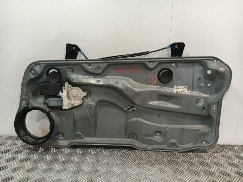 Recambio de elevalunas delantero derecho para volkswagen golf iv (1j1) 1.9 tdi referencia OEM IAM 1J3837730AE  
