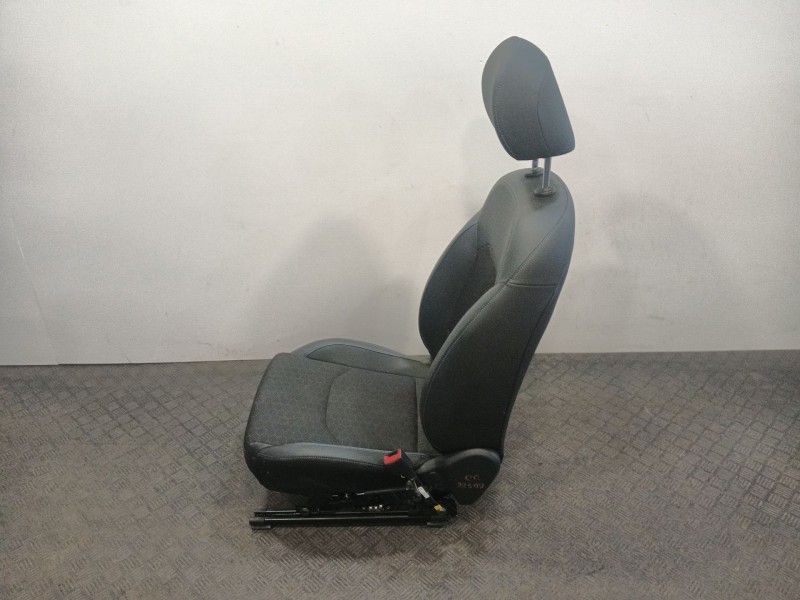 Recambio de asiento delantero derecho para kia xceed (cd) 1.5 t-gdi mhev referencia OEM IAM 34544376  
