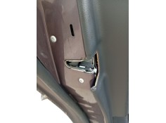Recambio de cerradura puerta trasera izquierda para mercedes-benz clase e (w210) e 280 (210.053) referencia OEM IAM 2027300535  