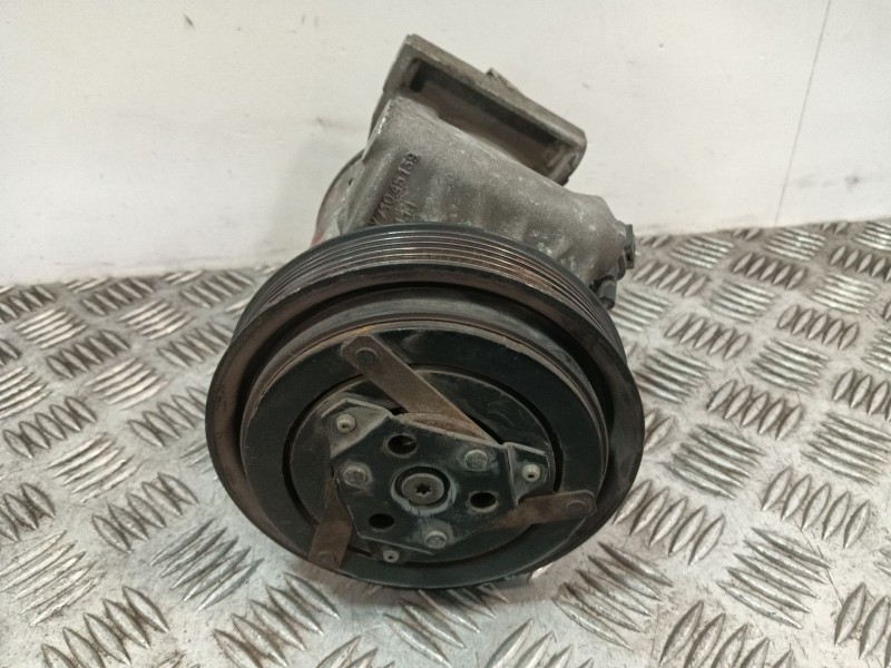 Recambio de compresor aire acondicionado para volkswagen golf iii (1h1) 1.9 tdi referencia OEM IAM 1H0820803DV  
