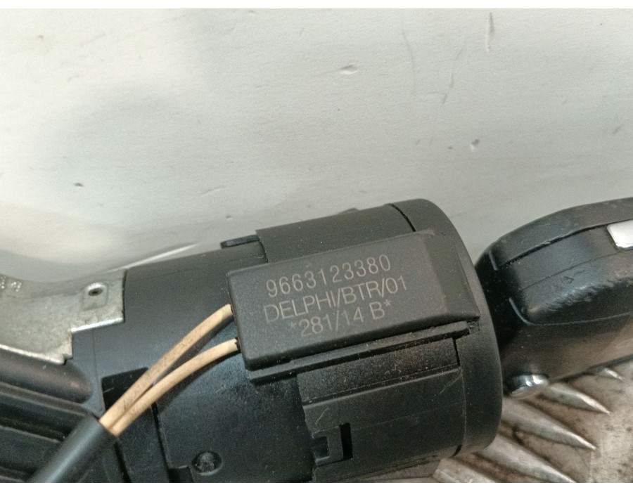 Recambio de conmutador de arranque para citroën c4 cactus 1.2 vti 82 referencia OEM IAM 9663123380  