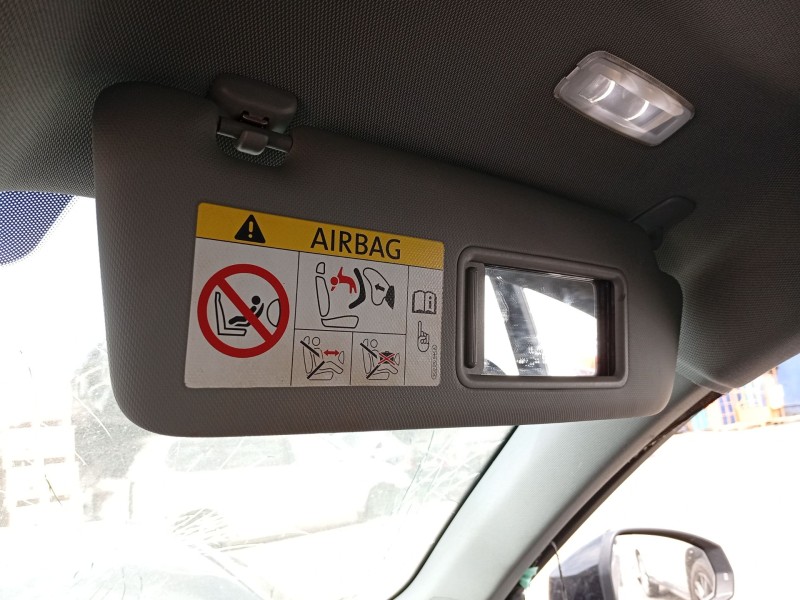 Recambio de parasol derecho para audi a3 sportback (8va, 8vf) 2.0 tdi referencia OEM IAM 8V0857552SLW3  