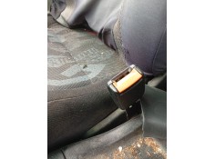Recambio de enganche cinturon delantero derecho para volkswagen golf iii (1h1) 1.9 tdi referencia OEM IAM   