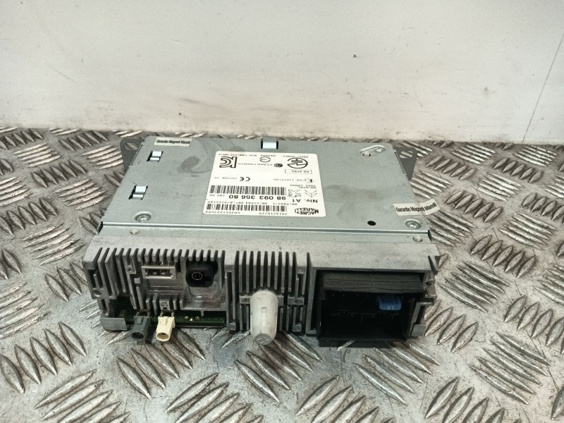 Recambio de sistema audio / radio cd para citroën c4 cactus 1.2 vti 82 referencia OEM IAM 9809335680  