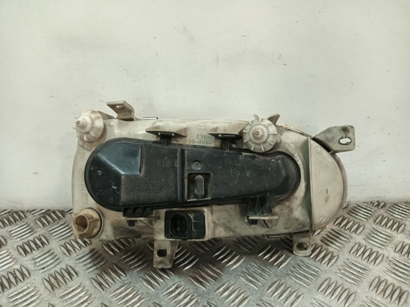 Recambio de faro izquierdo para volkswagen golf iii (1h1) 1.9 tdi referencia OEM IAM 1H6941017AN 205018B 