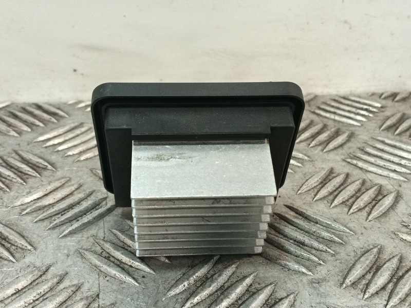 Recambio de resistencia calefaccion para citroën c4 cactus 1.2 vti 82 referencia OEM IAM CE859001  