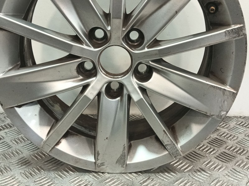 Recambio de llanta para volkswagen polo v (6r1, 6c1) 1.4 tdi referencia OEM IAM 6C0601025  