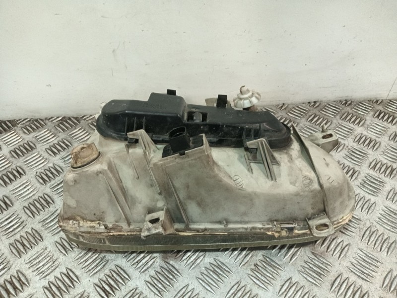 Recambio de faro izquierdo para volkswagen golf iii (1h1) 1.9 tdi referencia OEM IAM 1H6941017AN 205018B 