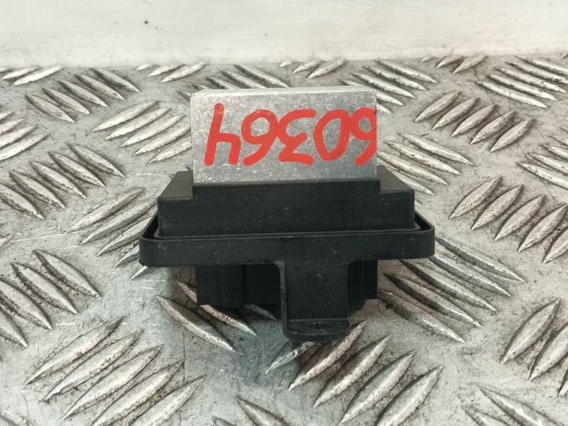 Recambio de resistencia calefaccion para citroën c4 cactus 1.2 vti 82 referencia OEM IAM CE859001  