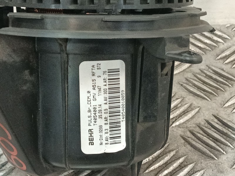 Recambio de motor calefaccion para citroën c4 cactus 1.2 vti 82 referencia OEM IAM T4054001  
