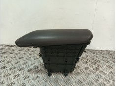Recambio de apoyabrazos central para toyota c-hr (_x1_) 1.8 hybrid (zyx10_, zyx11_) referencia OEM IAM 58812F4010  